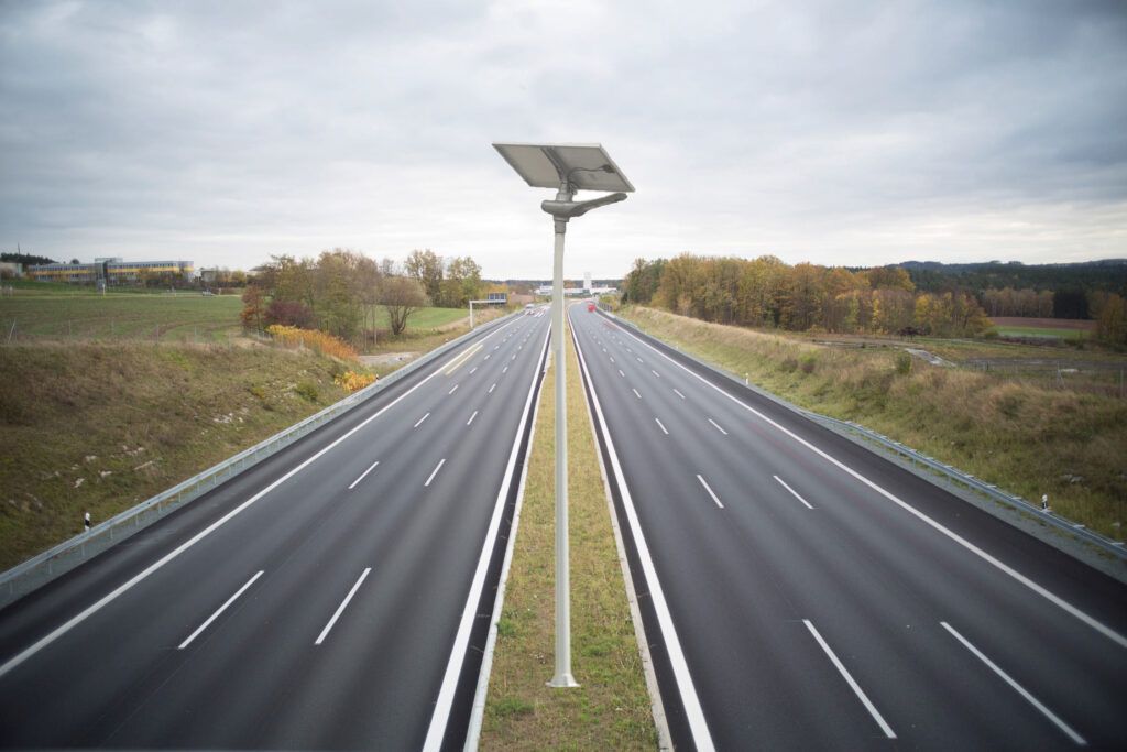 iluminacion solar led-fly-horse