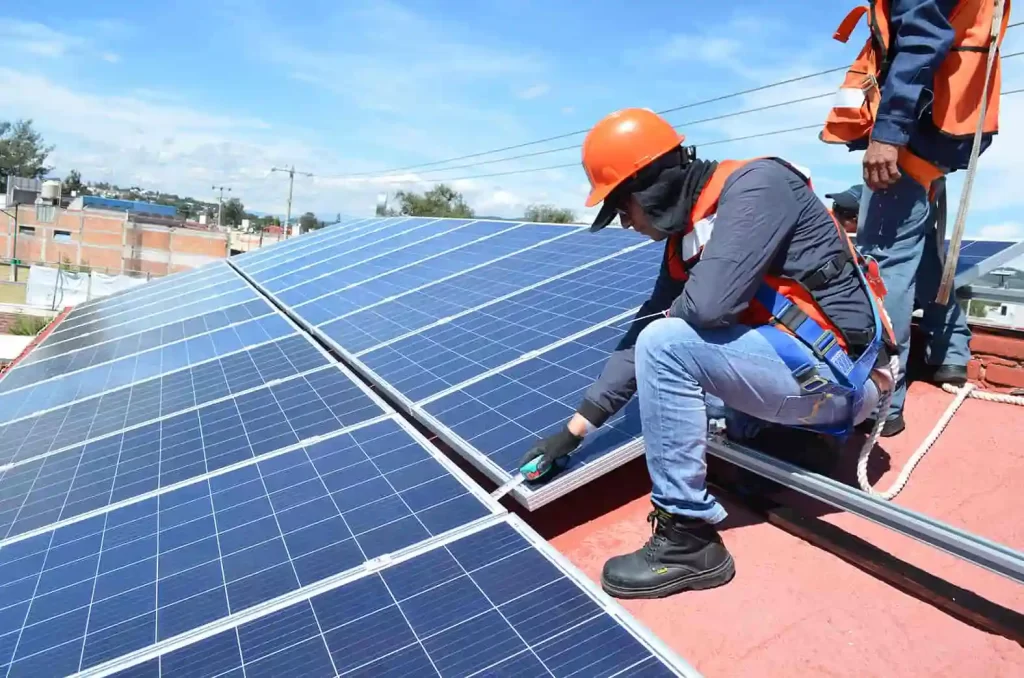 paneles solares y lamparas solares led